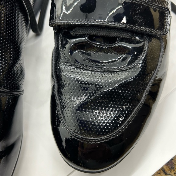 Louis Vuitton patent leather shoe sneaker size 11 - Picture 11 of 13
